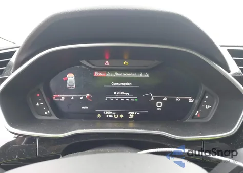 2020 Audi Q3 Premium Plus 45 Tfsi S Line Quattro Tiptronic z USA, uszkodzony, nr VIN WA1EECF37L1114614